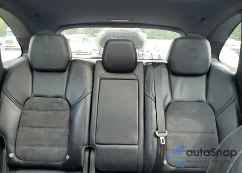 2017 Porsche Cayenne из США, поврежденный, VIN WP1AA2A29HKA86629